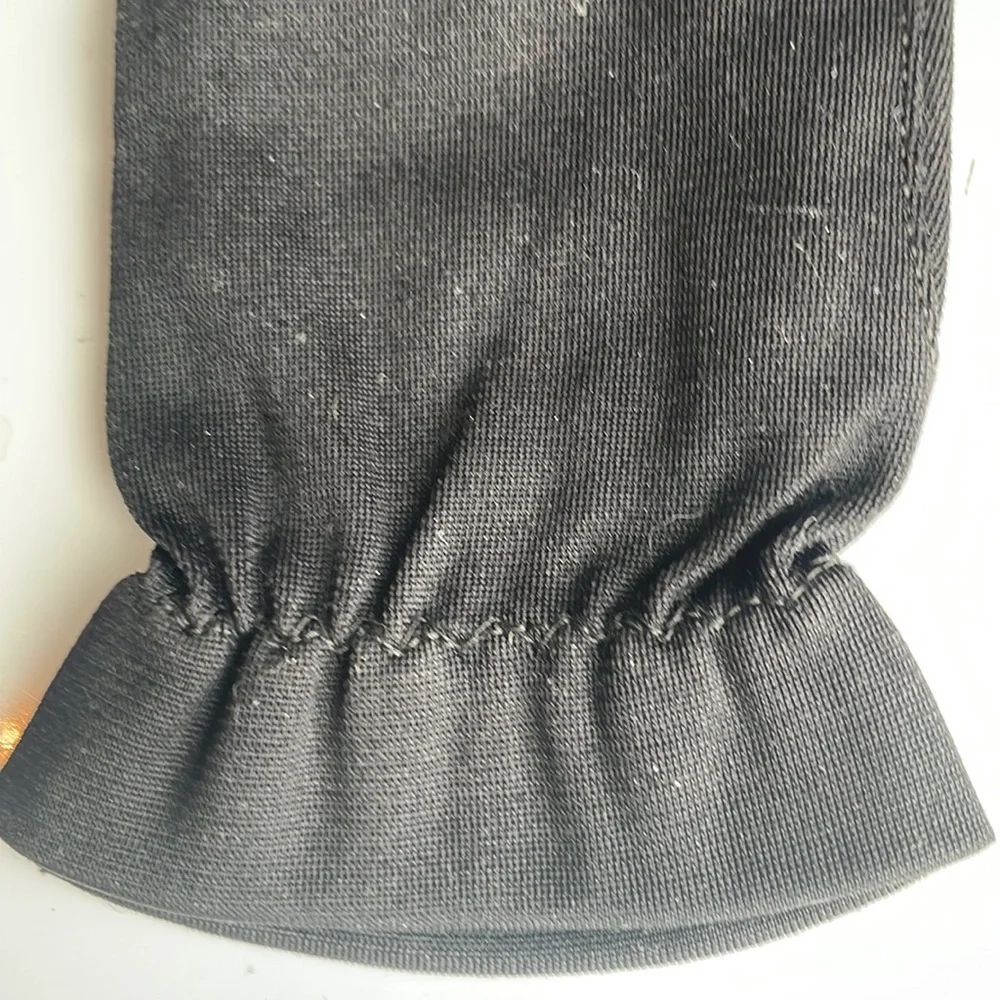 Vintage black gloves